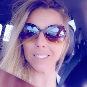 Meet your Posher, Candi